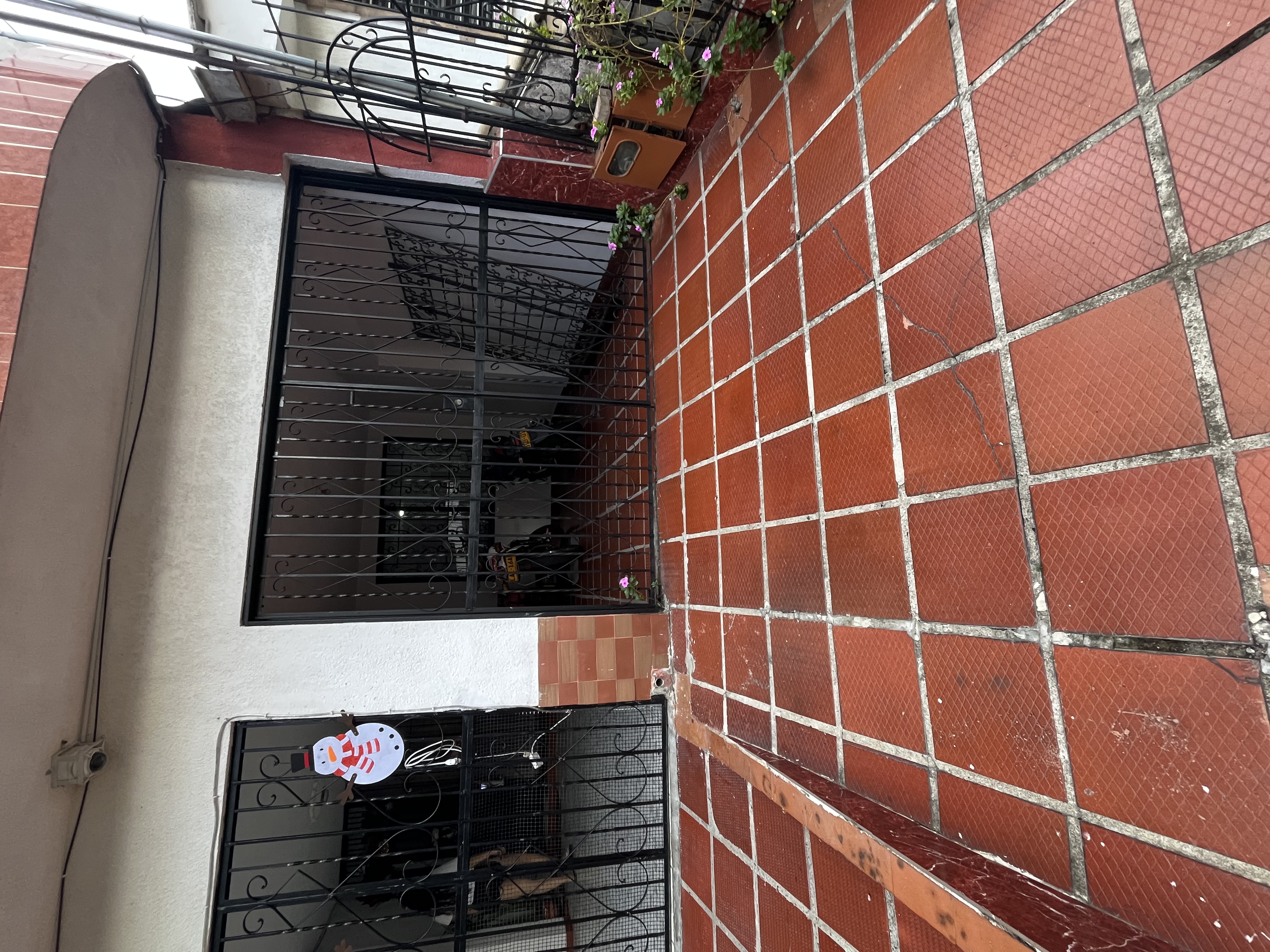 Foto 4 de Casa en venta Vipasa | 2 pisos independientes 