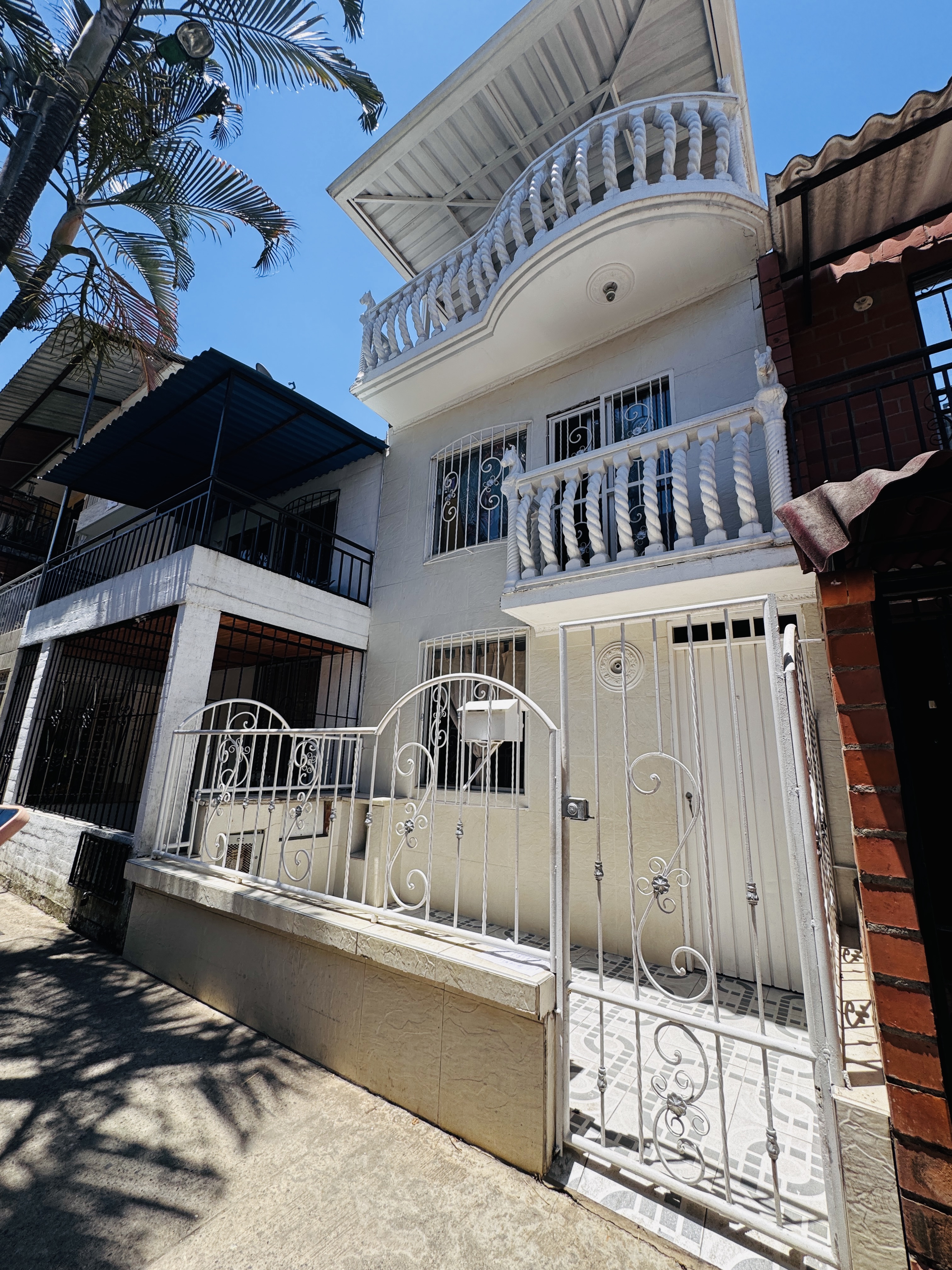 Foto 2 de Casa de 3 niveles en venta | Ciudad Córdoba 